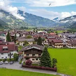 Gaestehaus Hornegger 메이른호픈