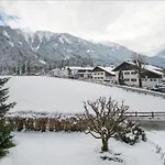 Gaestehaus Hornegger 게스트하우스