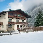 Gaestehaus Hornegger 3* 메이른호픈
