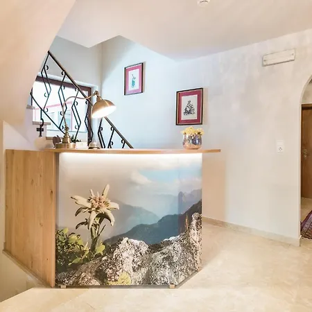 Vendégház Gaestehaus Hornegger 3*