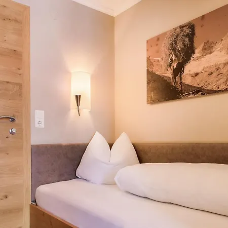 Gaestehaus Hornegger 3*