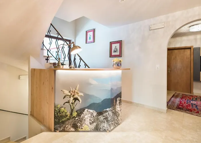 Pensión Gaestehaus Hornegger 3*