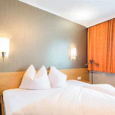 بيت ضيافة Gaestehaus Hornegger 3*