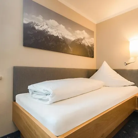 Gaestehaus Hornegger بيت ضيافة