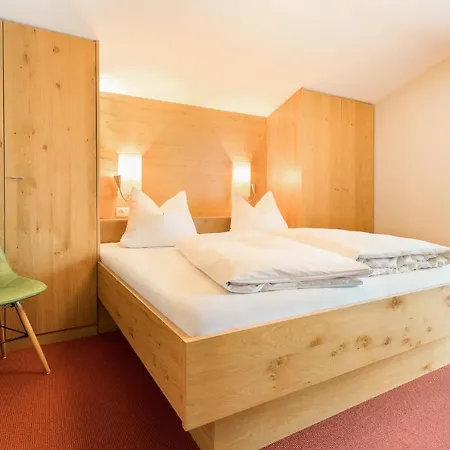 بيت ضيافة Gaestehaus Hornegger